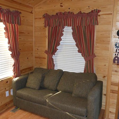 Oakzanita Springs Camping Resort Cabin 1 Descanso Экстерьер фото